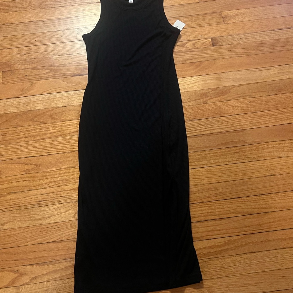 Black Sleeveless Halter Midi Dress for a Night Out